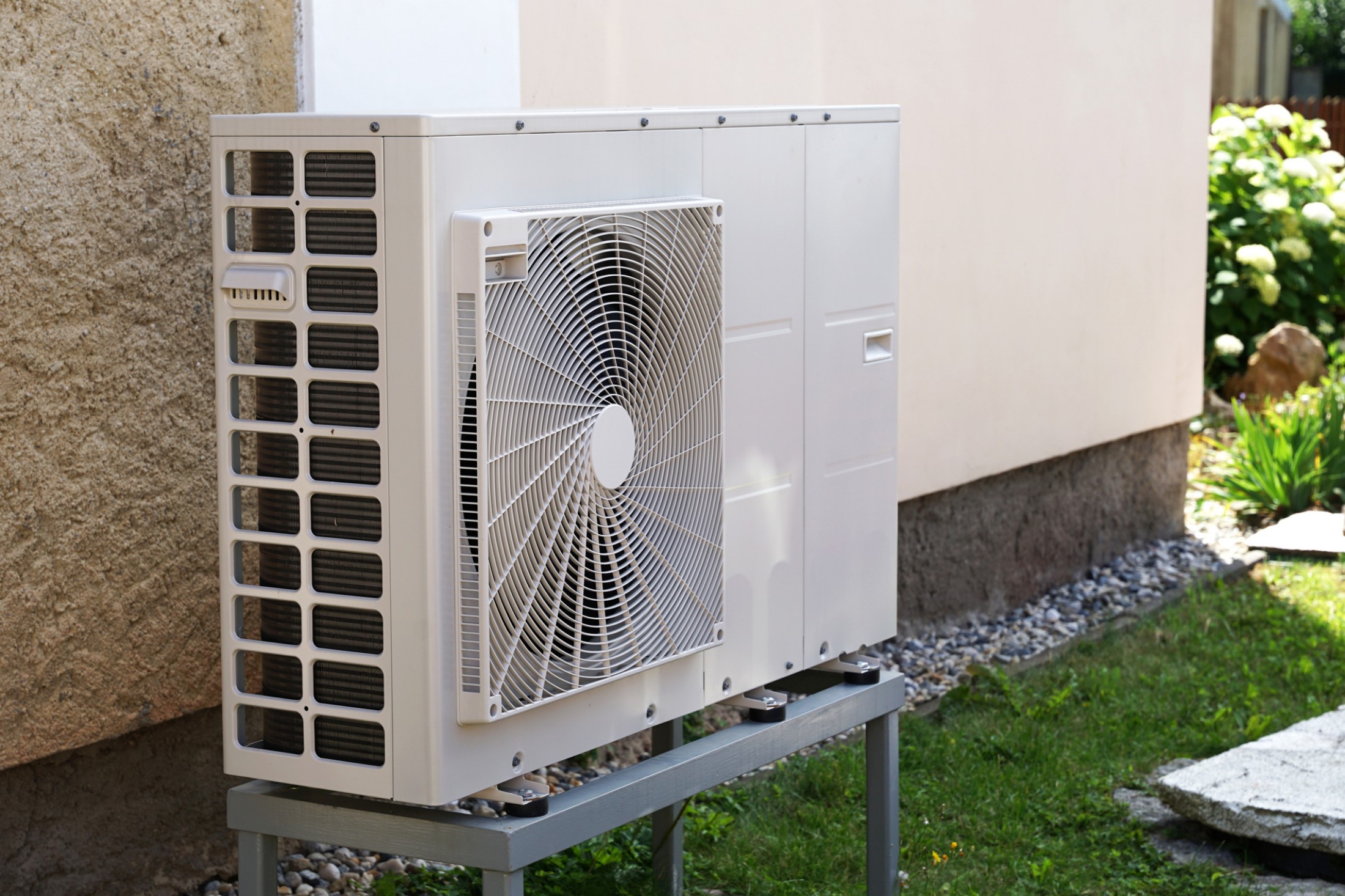 Heat Pump Installation for Efficient Heating and Cooling