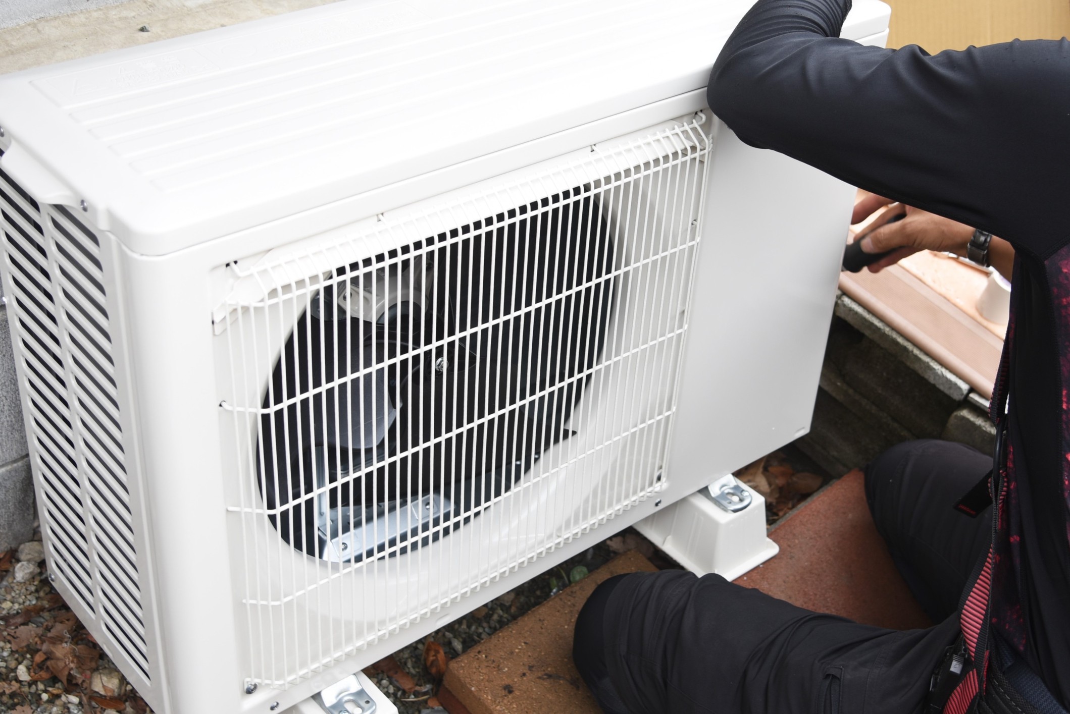 Upgrading to an Energy-Efficient Heat Pump in Toronto